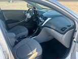 Hyundai Accent-19
