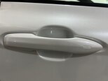Toyota Camry-15