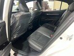 Toyota Camry-11