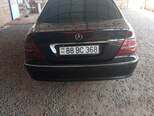 Mercedes E 220-2