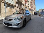 Hyundai Accent-2