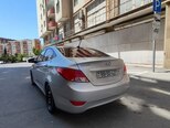 Hyundai Accent-7