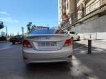 Hyundai Accent-8