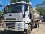 Ford Cargo-1
