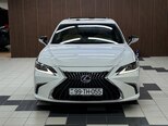 Lexus ES 300h-1