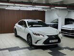 Lexus ES 300h-2
