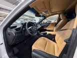 Lexus ES 300h-9