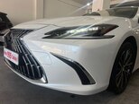 Lexus ES 300h-6