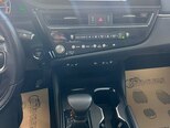 Lexus ES 300h-13
