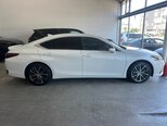 Lexus ES 300h-3