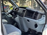 Ford Transit-11