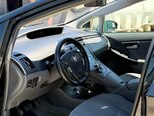 Toyota Prius-11
