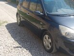 Renault Scenic-4