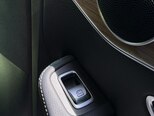 Mercedes C 220 d-12