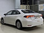Toyota Corolla-12