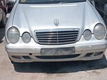 Mercedes E 200-1