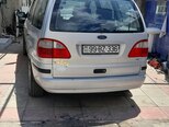 Ford Galaxy-4