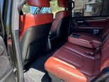 Lexus LX 450d-11