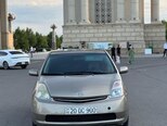 Toyota Prius-1
