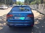 Volkswagen Jetta-2