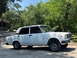 LADA (VAZ) 2107-5