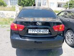 Hyundai Elantra-3