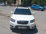 Hyundai Santa Fe-1