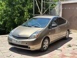 Toyota Prius-3