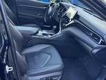 Toyota Camry-15