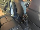 Toyota RAV4-7