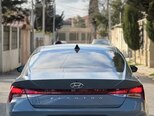 Hyundai Elantra-2