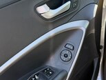 Hyundai Santa Fe-10