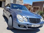 Mercedes E 240-1