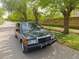 Mercedes 190-1