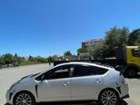 Toyota Prius-8