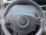 Renault Scenic-9