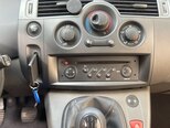 Renault Scenic-10