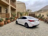 Hyundai Elantra-6