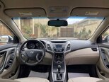 Hyundai Elantra-7