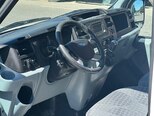 Ford Transit-10