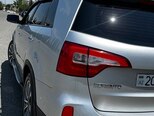 Kia Sorento-4