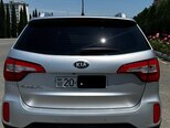 Kia Sorento-2