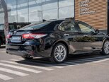 Toyota Camry-6