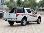 Mitsubishi L200-10