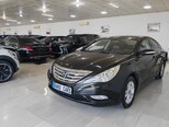 Hyundai Sonata-1