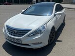 Hyundai Sonata-5