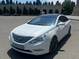 Hyundai Sonata-1