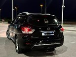 Nissan Pathfinder-2
