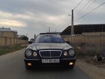Mercedes E 240-14