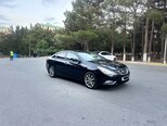 Hyundai Sonata-2